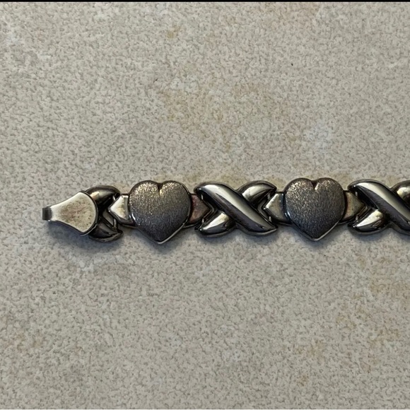 925 Silver Sterling Silver Bracelet 7-1.2" Heart X Pattern- Vintage -NWT - Picture 1 of 8